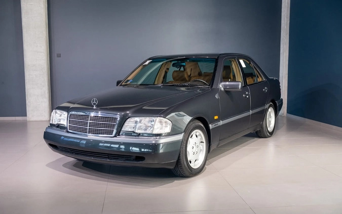 Mercedes-Benz Klasa C cena 99000 przebieg: 10574, rok produkcji 1995 z Nowy Dwór Gdański małe 596